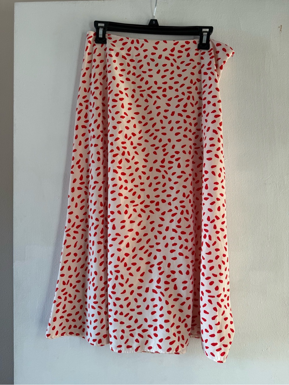Cream & Red Dotted A-Line Midi Skirt Size Large